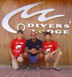 Tim, Joanne and PADI instructor Salama